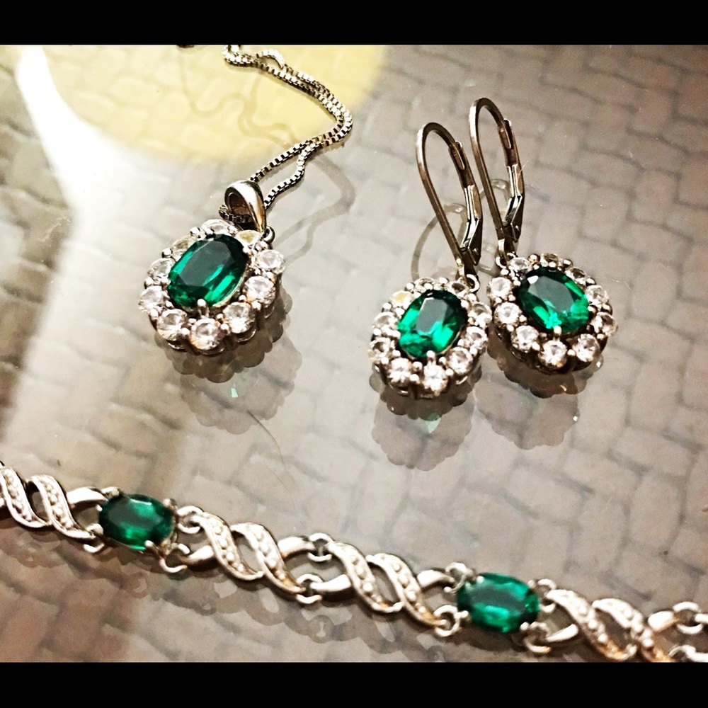 Kay Jewelers Emerald Set